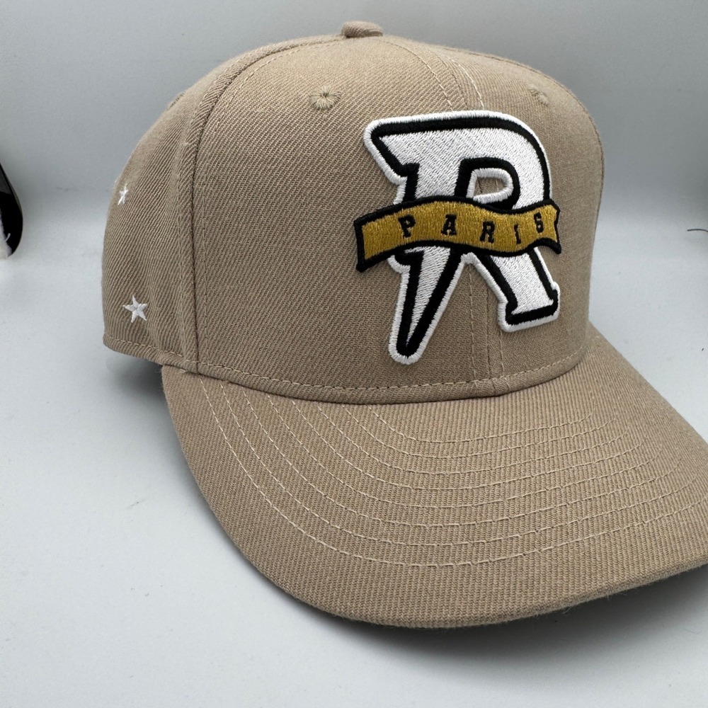 Reves Paris Fitted Hat Tan Khaki Embroidered Logo Stars Cap Size 7 1/8 56.8cm